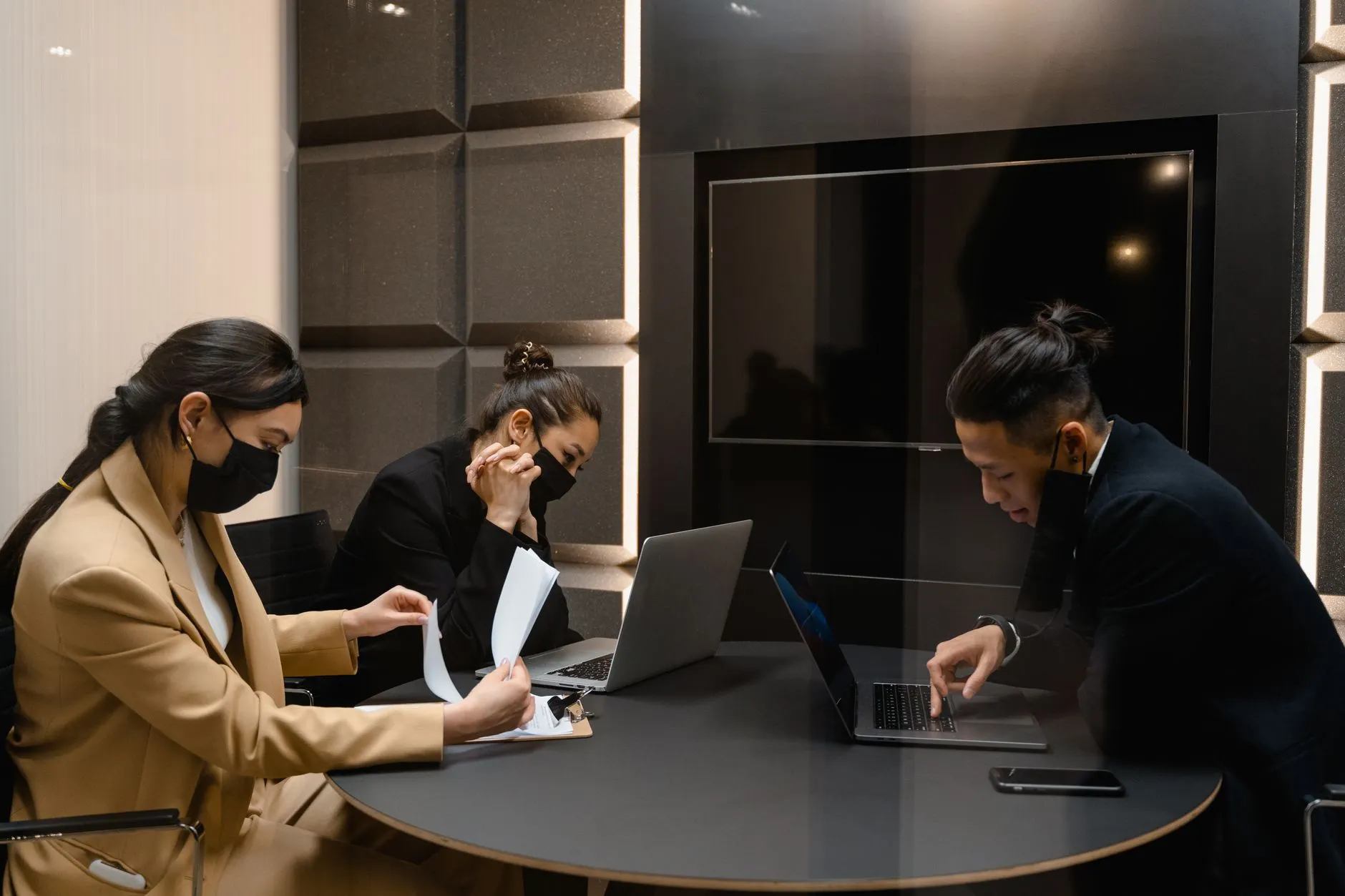 重庆地区钢结构工程施工关键技术要点与质量管理分析