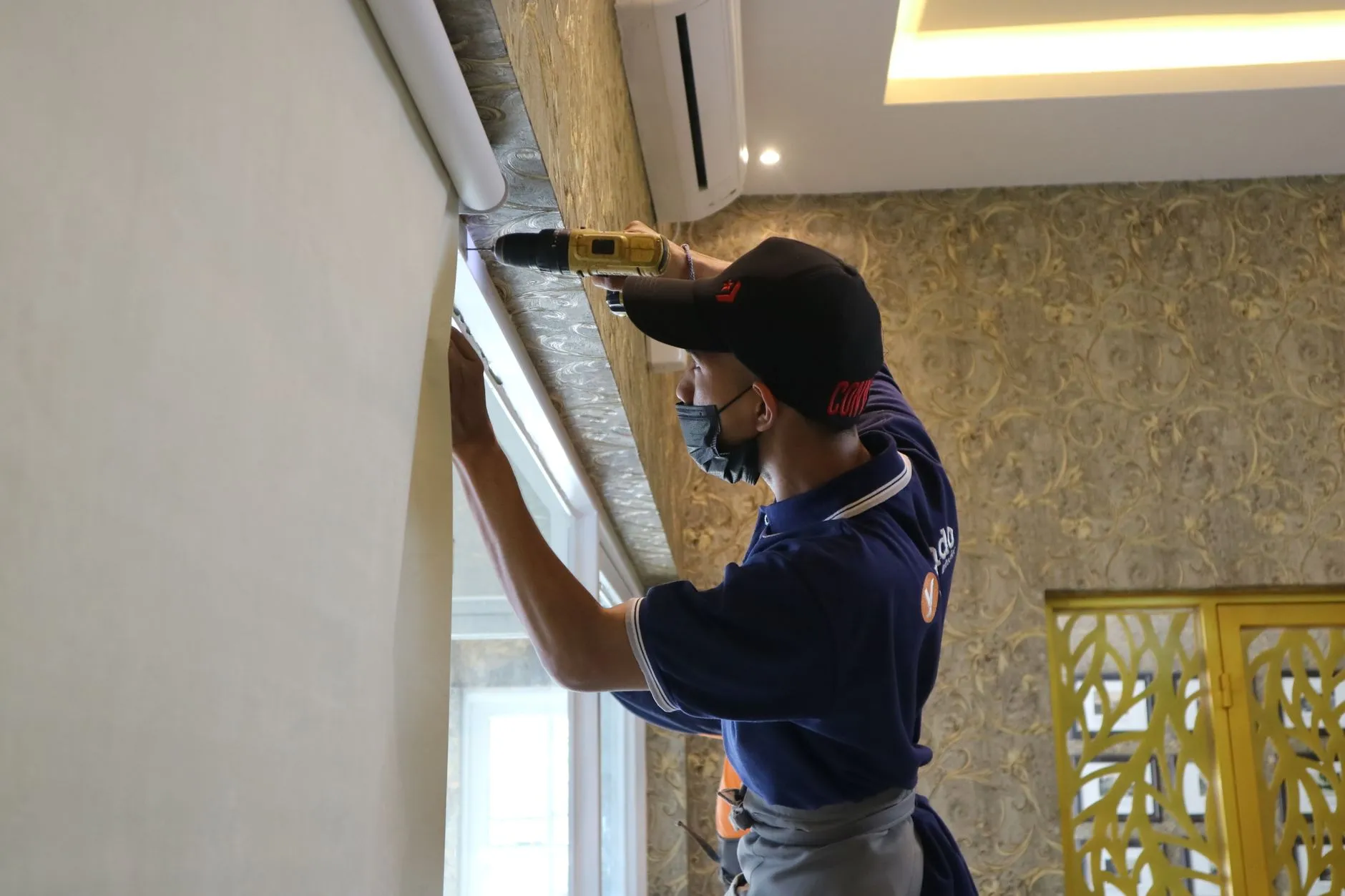 市政工程地基基础施工工艺对比：旋挖桩与人工挖孔桩技术分析