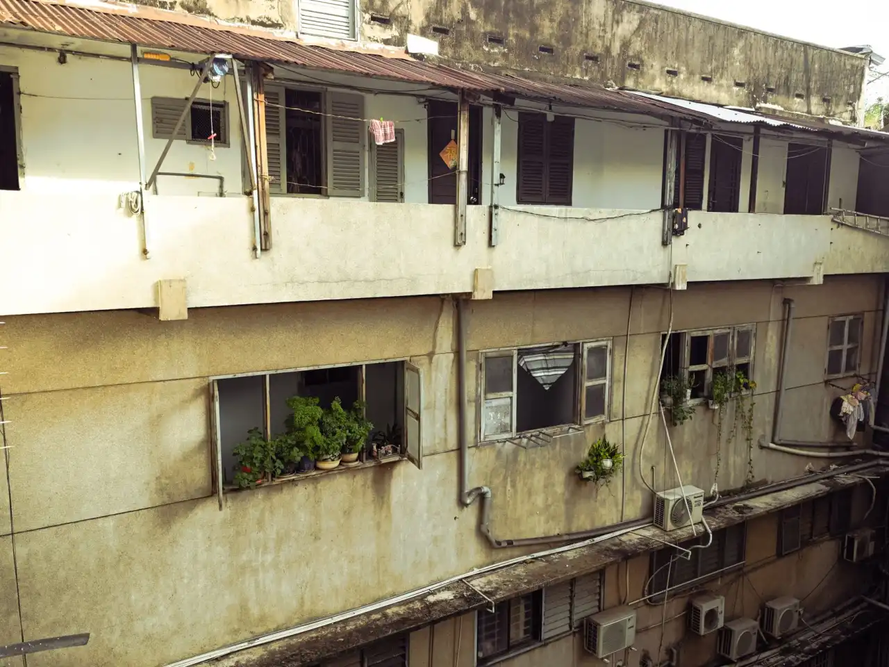 重庆地区钢结构工程施工质量管控要点及验收规范解析